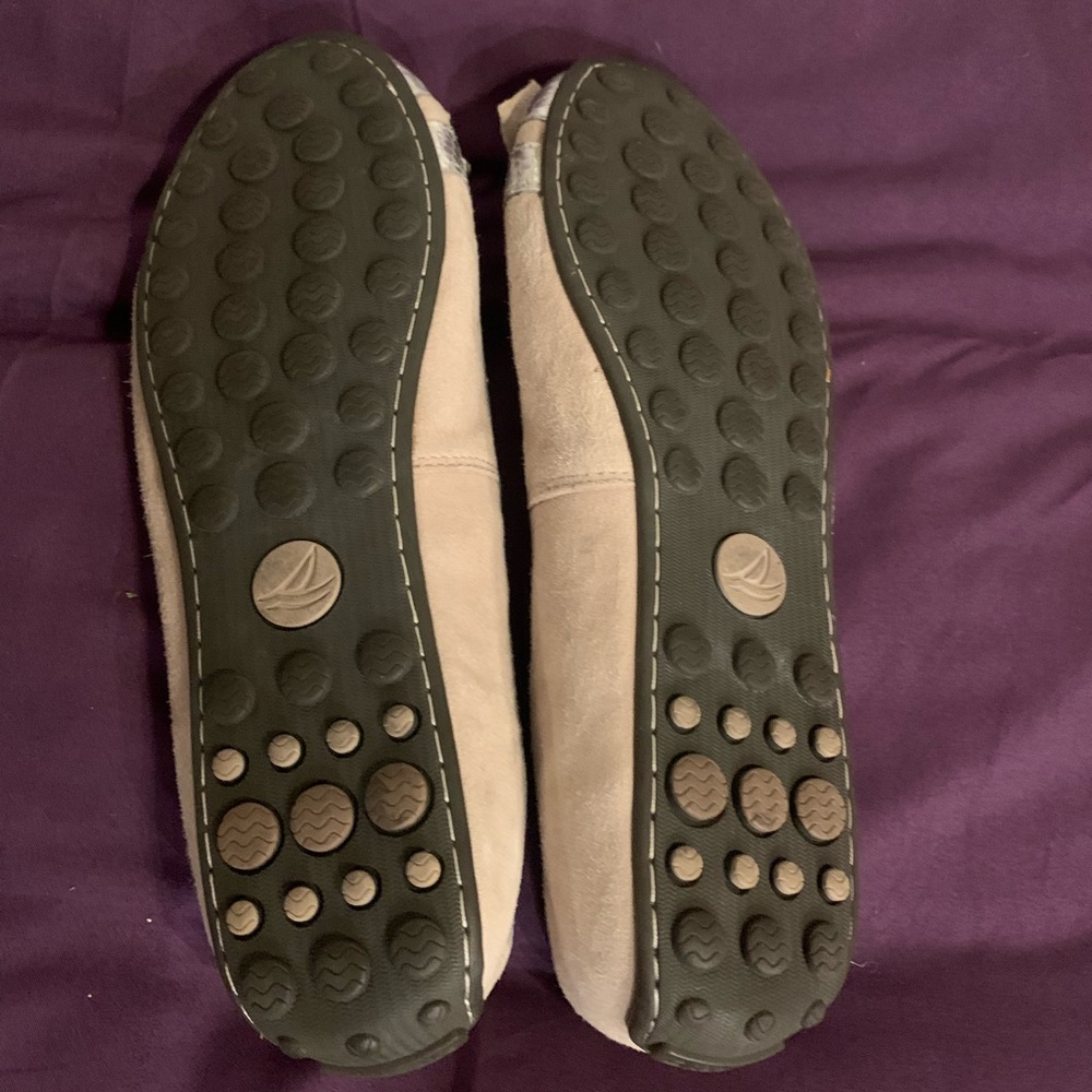 Sperry flats - Picture 2 of 3